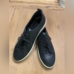 Ecco Soft 8 Sneakers
